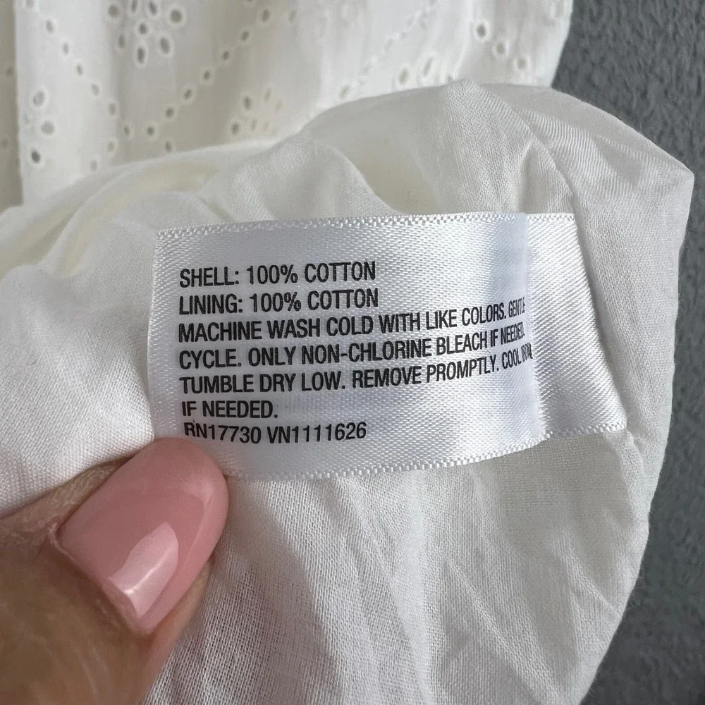 New Isabel by Ingrid & Isabel White Eyelet Maternity Maxi Dress V-Neck Smocked M - Picture 11 of 13